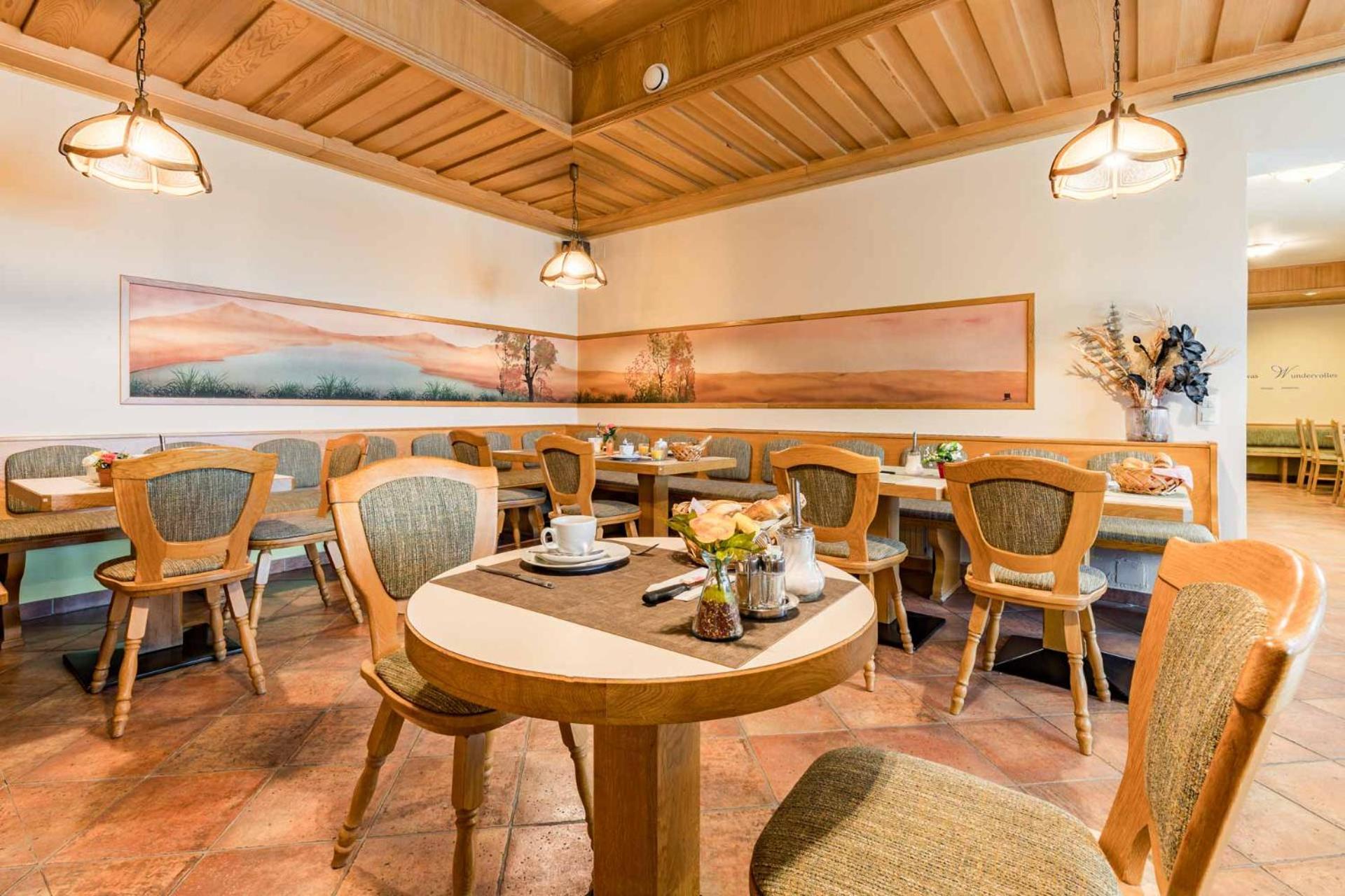 Hotel Garni Steinfeld Wiener Neustadt Extérieur photo