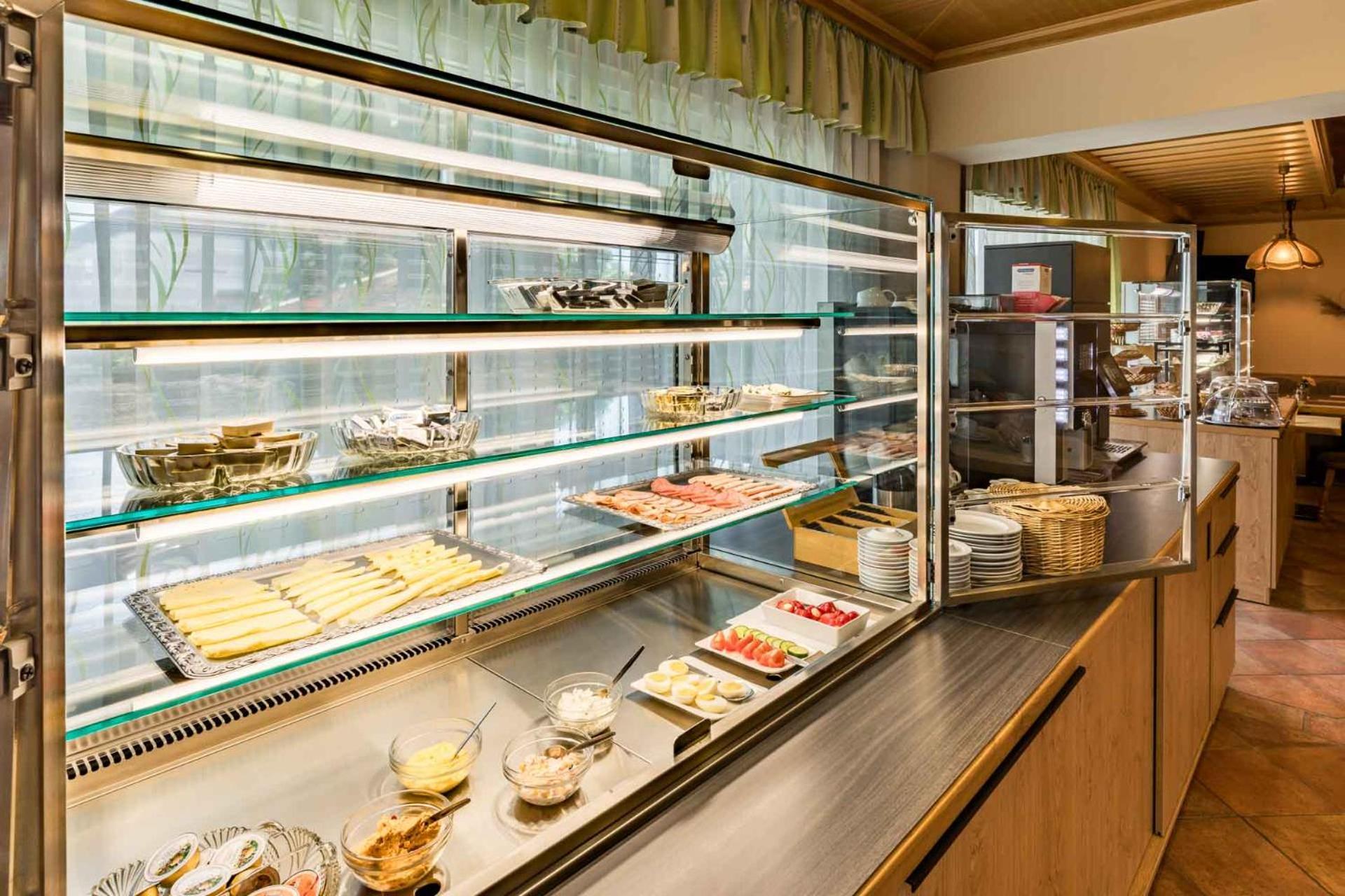 Hotel Garni Steinfeld Wiener Neustadt Extérieur photo